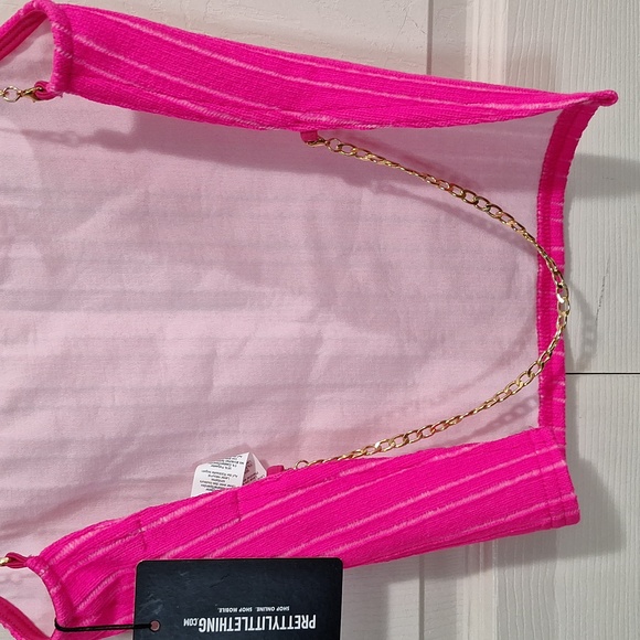 PrettyLittleThings Hot Pink Textured Rib Chain Lace Up Crop Tank Top - size 8 - Picture 5 of 15